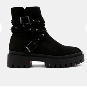 BRAND NEW SHU SHOP STUDDED SOFT FAUX SUEDE CHUNKY LUG SOLE BOOT